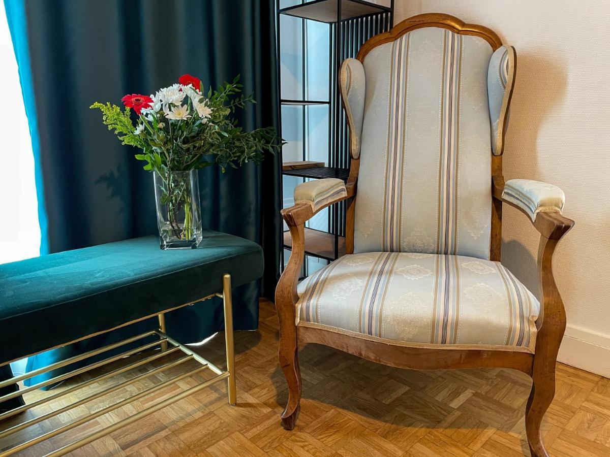 Votre Escale Boule D Or Sauna & Spa Niort Luaran gambar