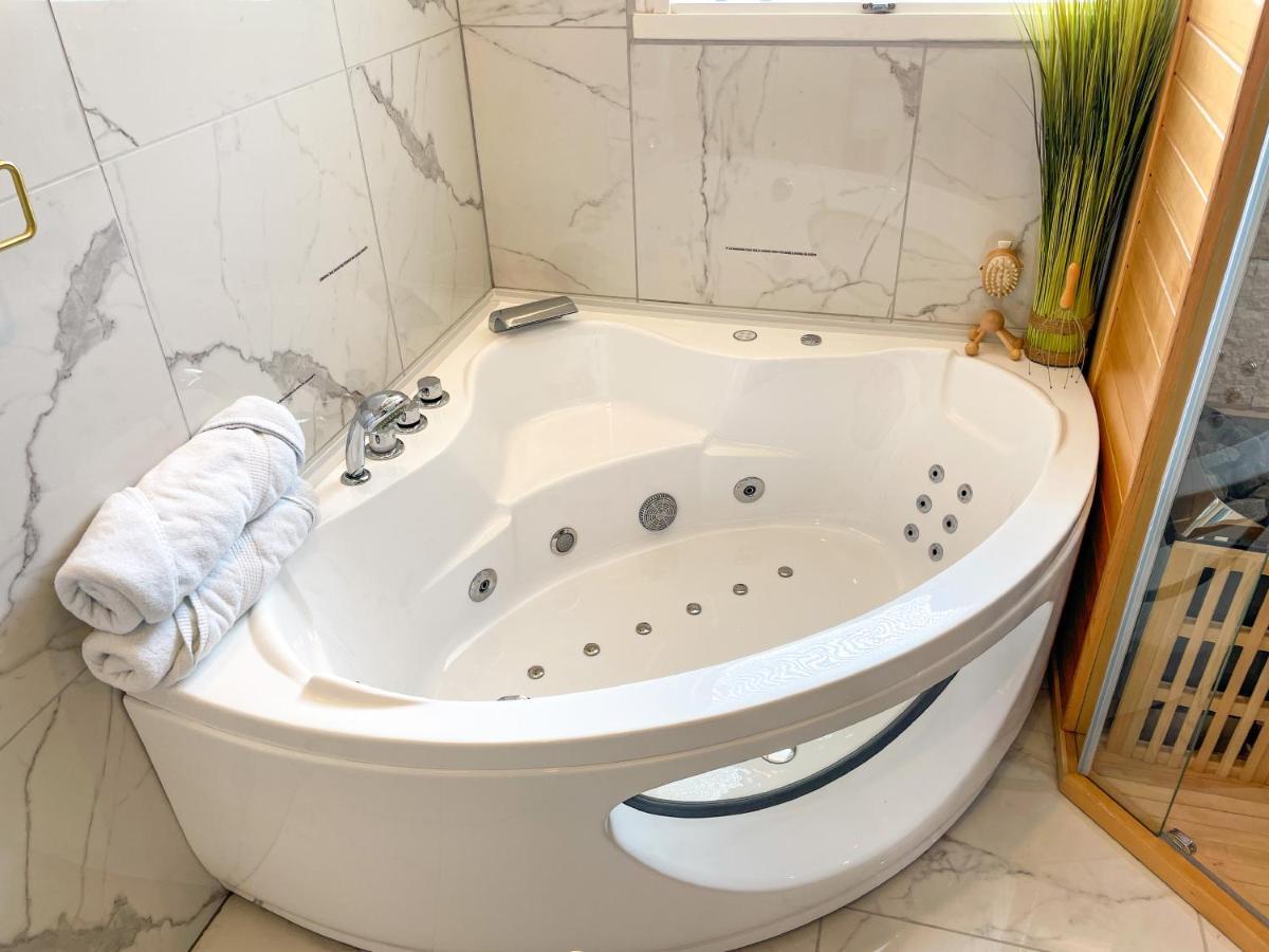 Votre Escale Boule D Or Sauna & Spa Niort Luaran gambar