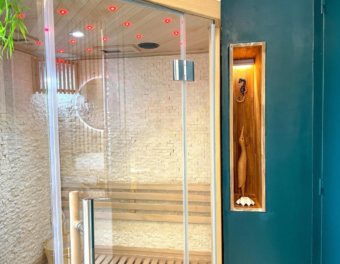 Votre Escale Boule D Or Sauna & Spa Niort Luaran gambar