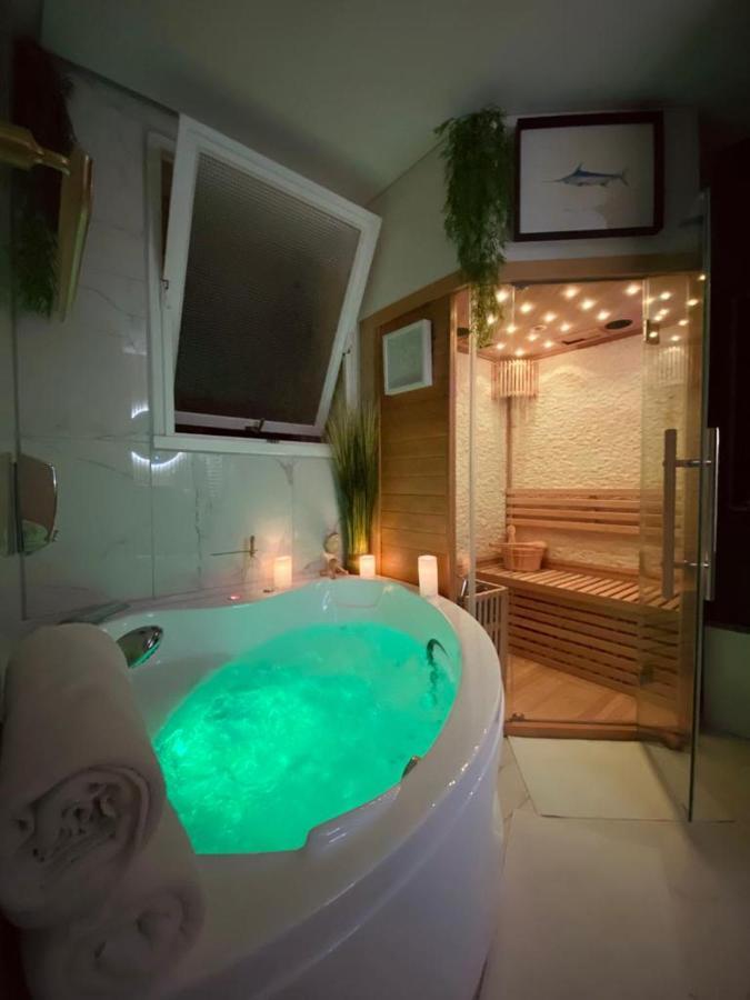 Votre Escale Boule D Or Sauna & Spa Niort Luaran gambar